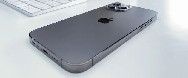 iphone12 header
