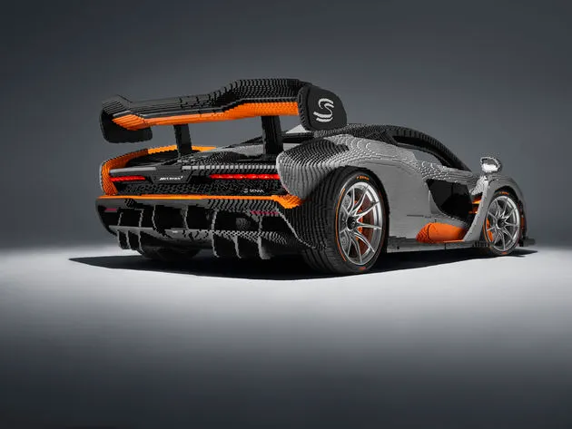 LEGO McLaren Senna_rear