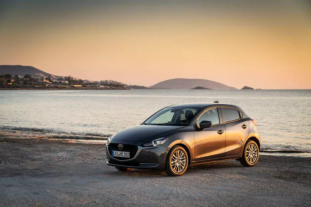 <em>De vernieuwde Mazda 2 2020<\/em>