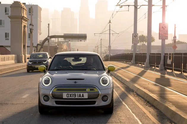 MINI_Electric_5
