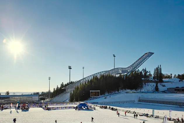NightAt_Holmenkollen_2