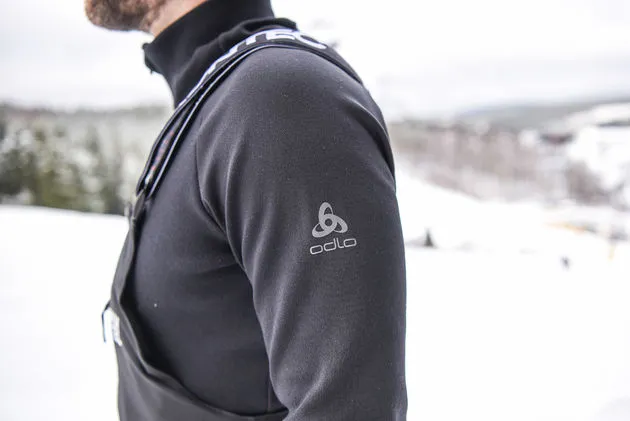 In de basis is de I-Thermic is warm theroshirt dat je als onderlaag kunt dragen