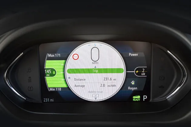 Opel_Ampera-e-19