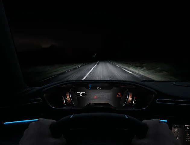 Dankzij een ingebouwde infraroodcamera kun je met \u2018Night vision\u2019 kijken in het donker.