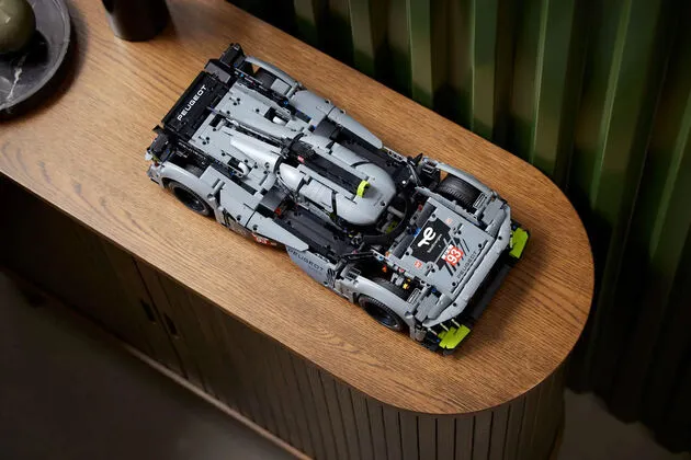 peugeot-lego-1