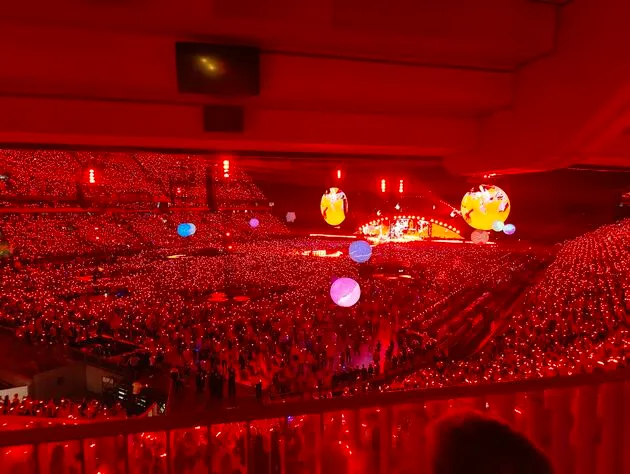 Pixmob Coldplay rood