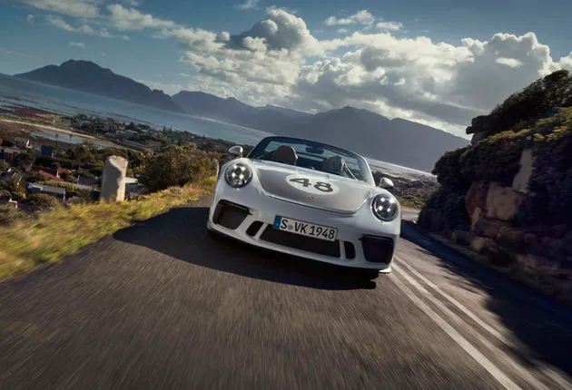 Porsche_911_Speedster_Heritage_2