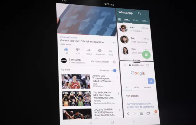 Galaxy Fold met 3 applicaties open