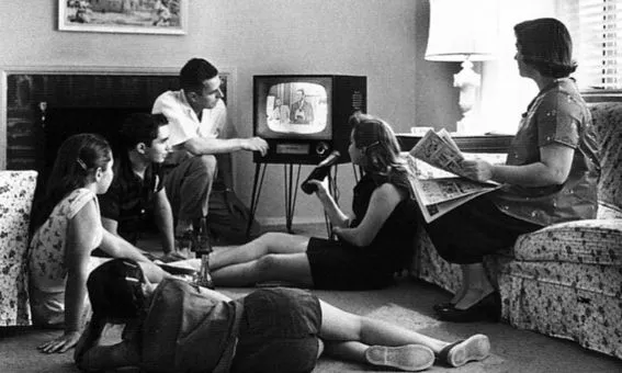 tv-kijken-blijft-onverminderd-populair.jpg