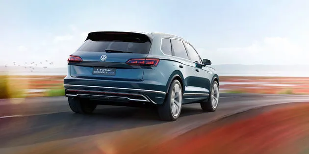 Volkswagen_T_Prime_Concept_GTE_1