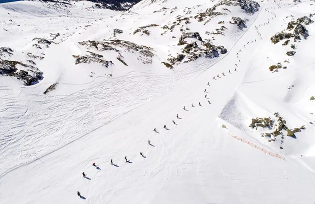 zillertal-skislang-lederhosen