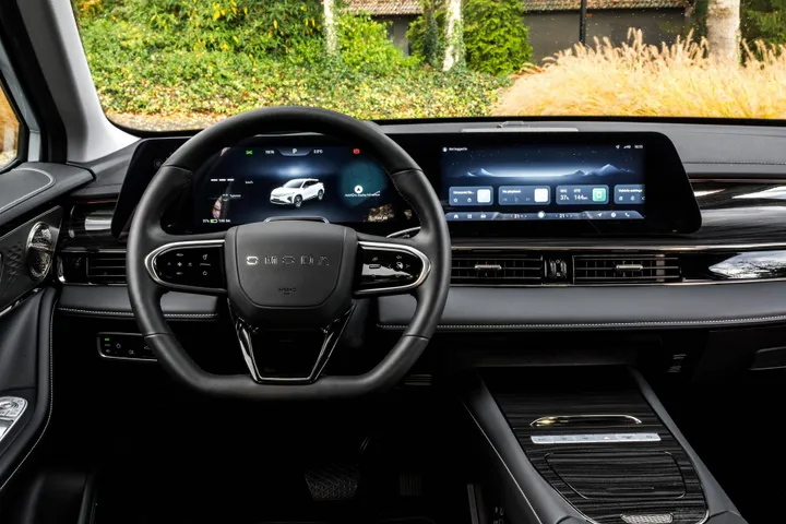 Omoda 5 EV (5)