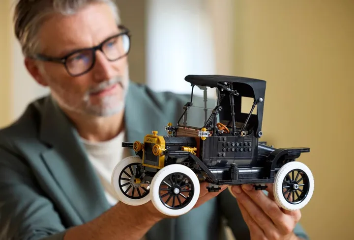 Ford lego