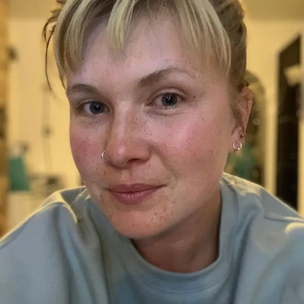 0 pay kennedy news klara robson facebook