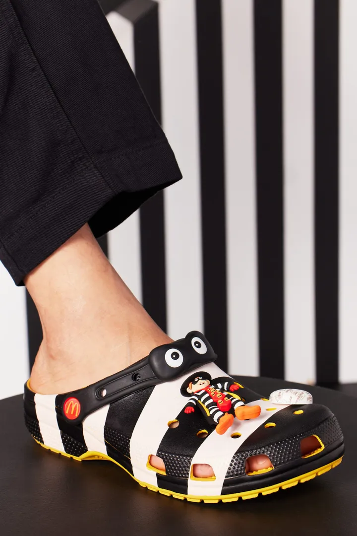 230926 mcdonalds crocs 2479 scaled