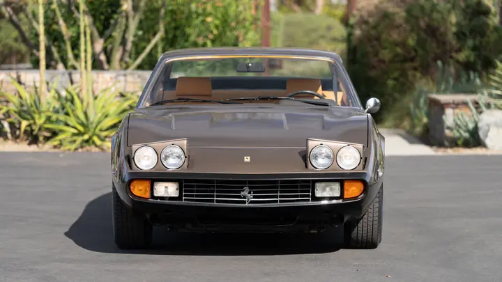 3 w 1972 ferrari 365 gtc4 20