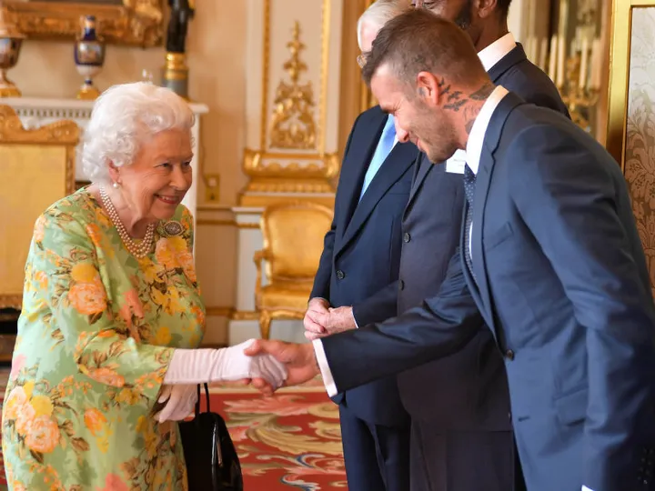 5b350bd17708e94bcc74c604