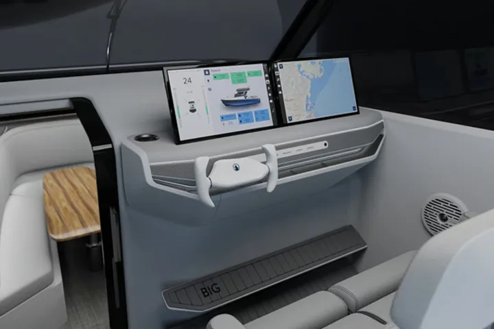 blue innovations group r30 2 1440x960 1
