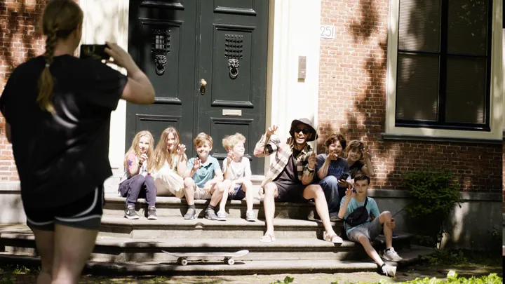 cb fx6 293600 01 58 09still005