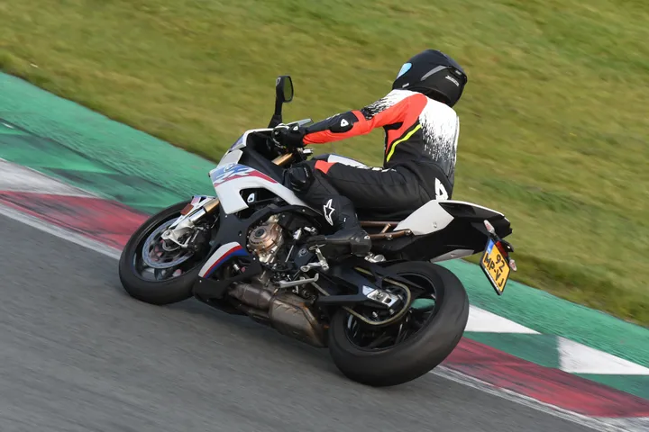 circuittraining bmw motorrad fhm01