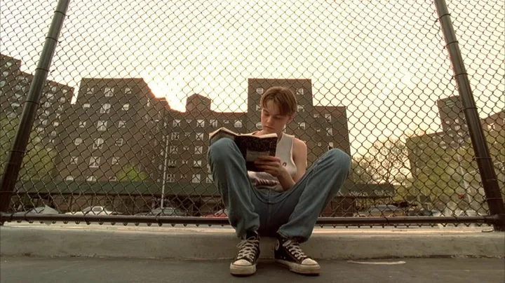 converse sneakers worn by leonardo dicaprio as jim carroll in the basketball diaries 1 780x438 1