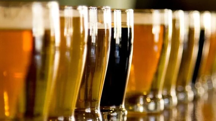 de ideale drinktemperatuur voor bier een handig overzicht 1 848x477 1