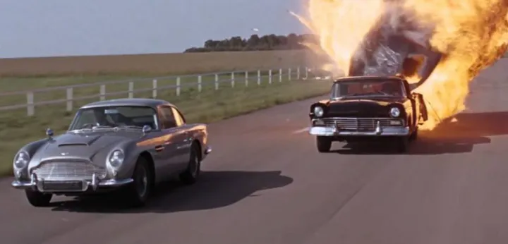 fhm aston martin james bond 02