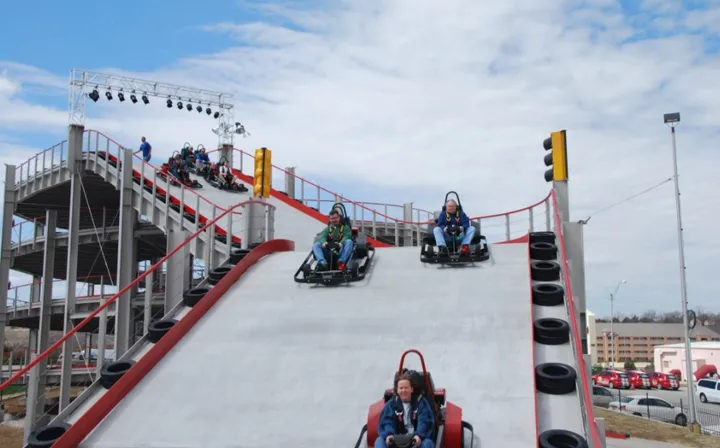 fhm real life mario kartbaan03