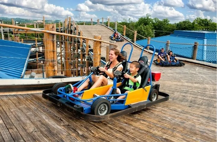 fhm real life mario kartbaan04