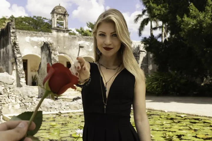 foto 15 bachelor romy