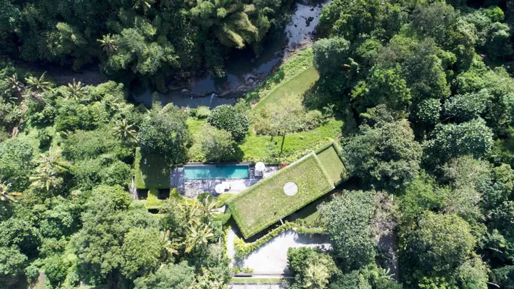 holiday home of the week a brutalist bali villa 4 1024x576 1