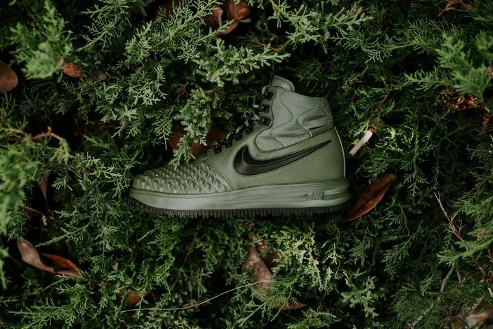 http hypebeastcom image 2017 09 nike lunar force 1 duckboot 1