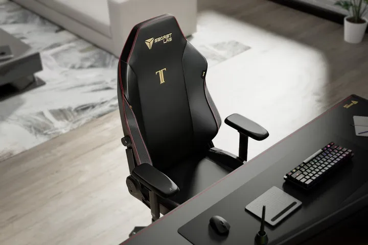 https hypebeastcom image 2023 07 secretlab titan evo chair 03