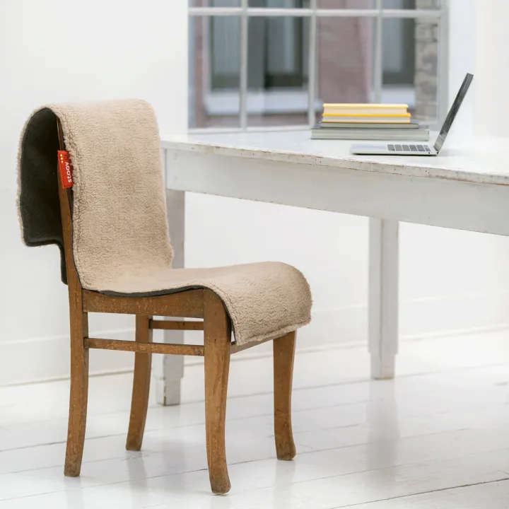 huge hug xl woolly beige 1x1 b5c75e4e 4f3c 479a 98f4 6309e5220ca5png