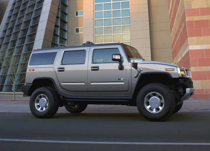 hummer h2 2008 1600 02 1 1024x737