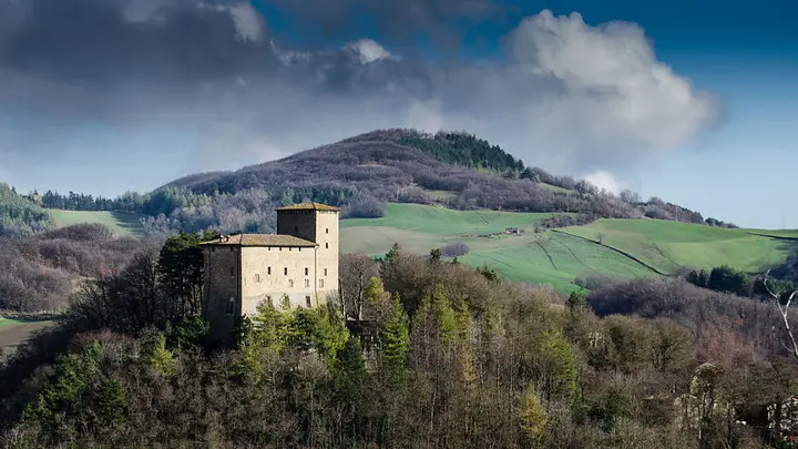 italy gives away free castles 1 591eb2fad0638 880
