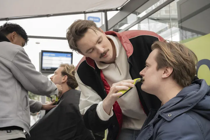 jcdecauxphilips oneblade0166