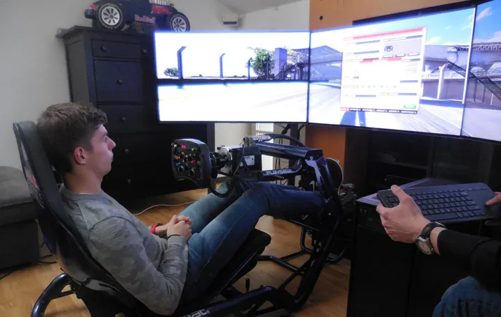 max verstappen race simulator 3