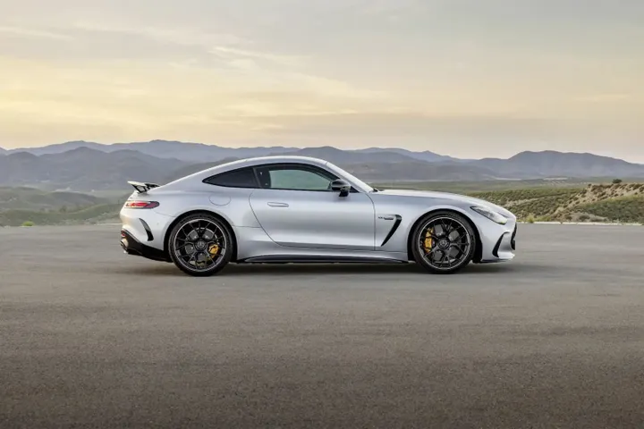 mercedes amg gt coupe fhm 25