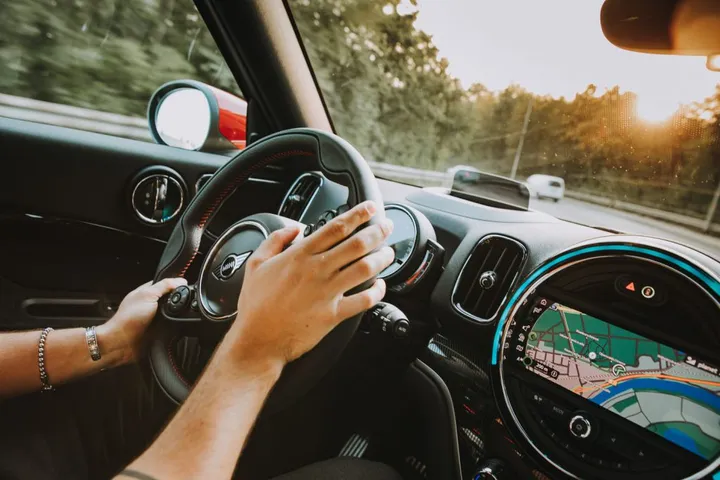 mini clubman john cooper works01 1024x683