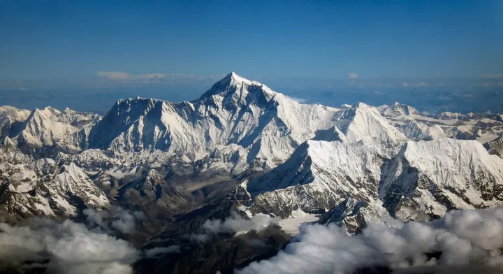 mount everest as seen from drukair2 plw edit 1024x557
