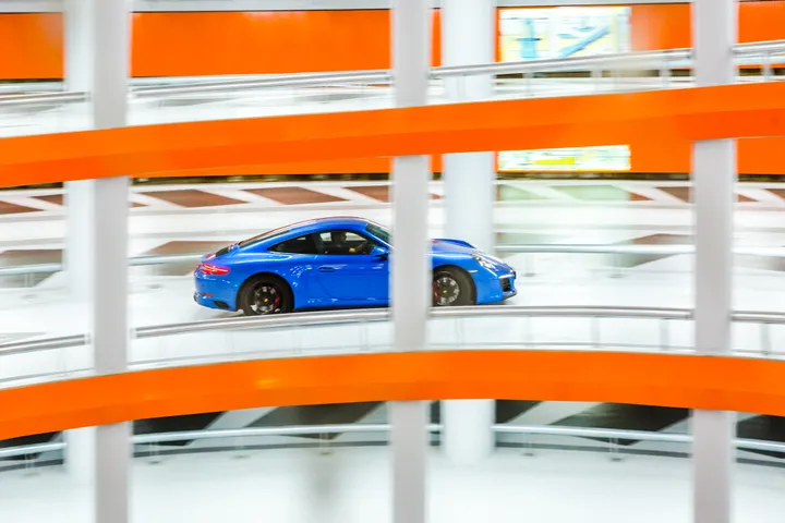 porsche 0786 jroest lowres