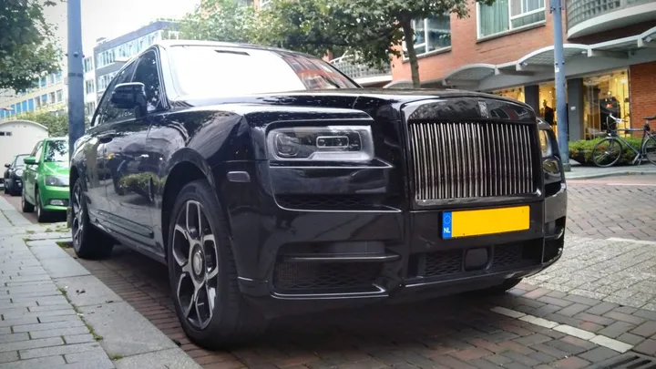 rolls royce cullinan black badge gespot 1024x576