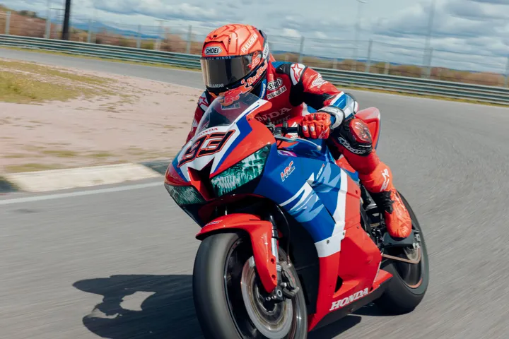 shoei x spr pro fhm08