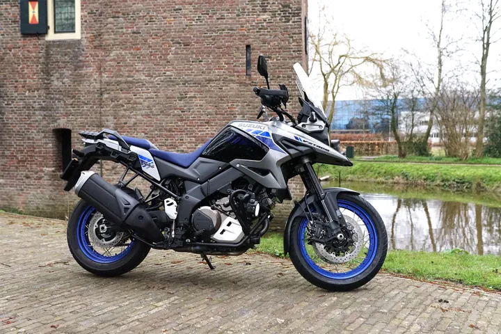 suzuki v strom 1050 fhm13