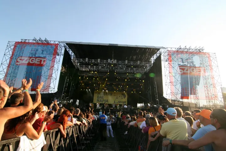 sziget 1024x684