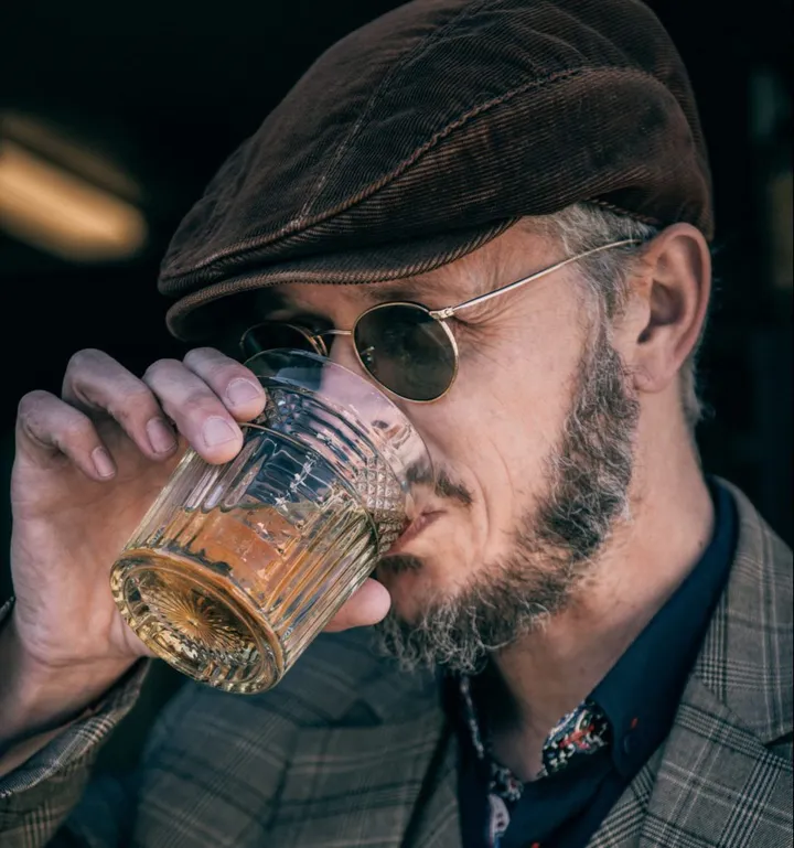 tim mossholder p0xb6uqkt y unsplash scaled e1602065704997 959x1024