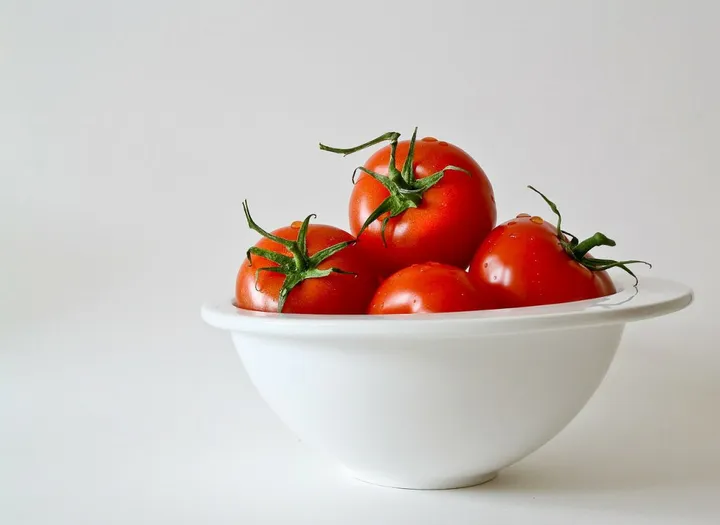 tomatoes 320860 1280 1024x746
