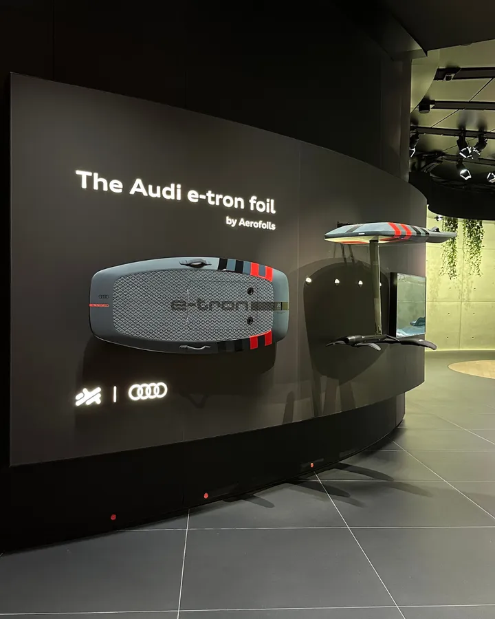 Naast leuke hatchbacks, kun je bij Audi ook terecht voor waterplezier!