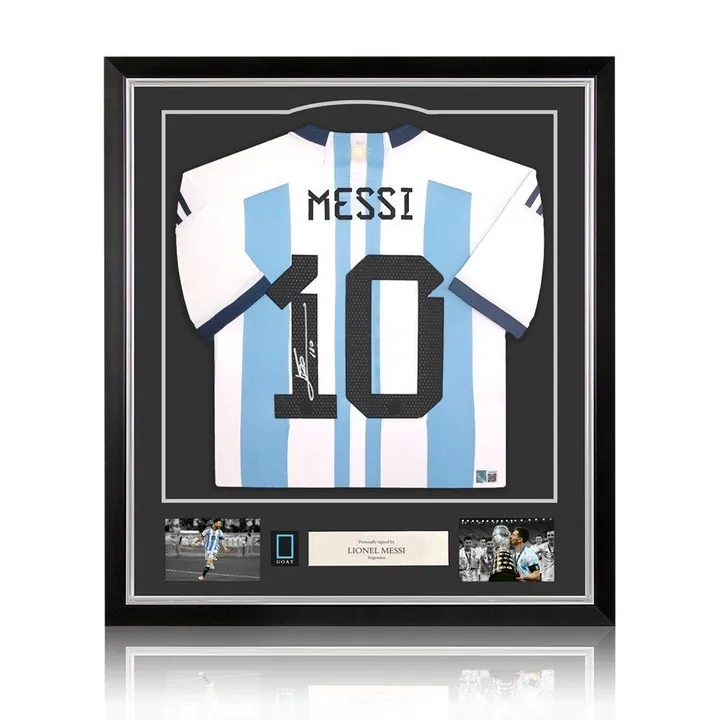 Gesigneerd Lionel Messi shirt van het WK 2022.&nbsp;